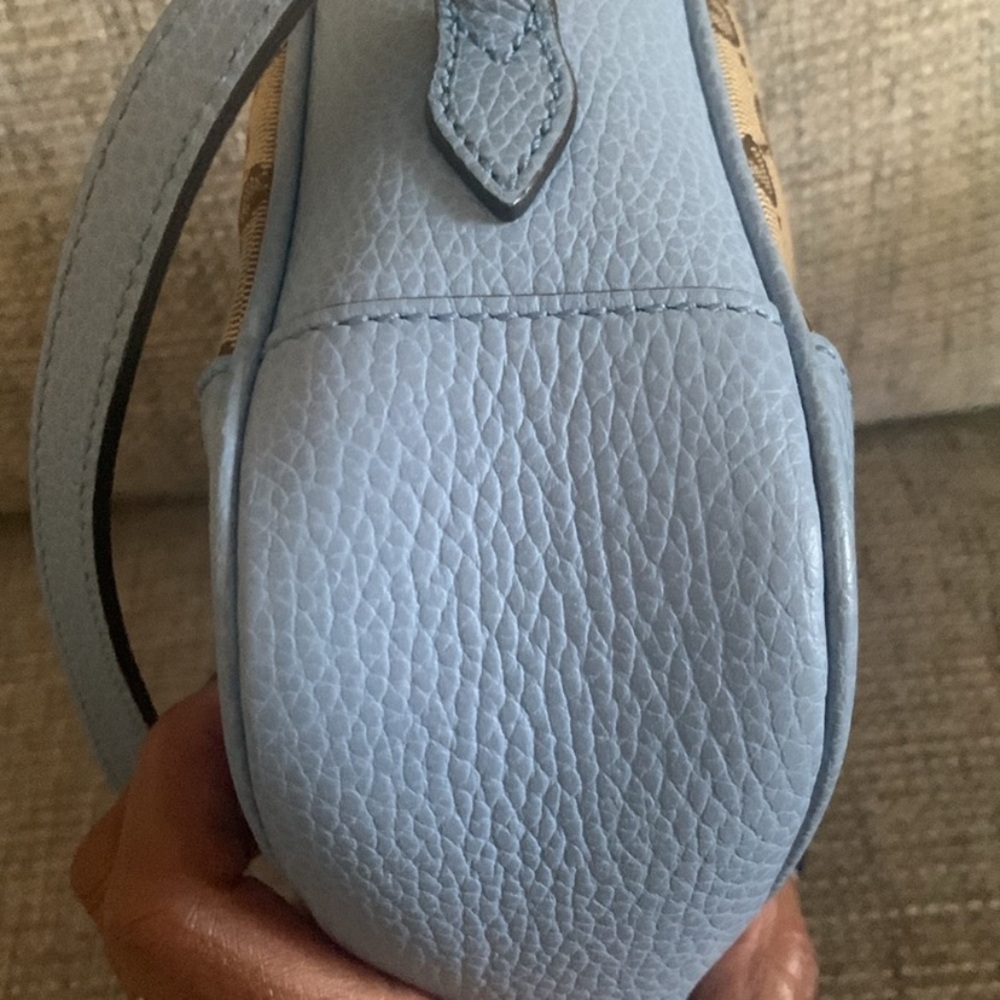 🩵🤎Gucci Tan and Blue Crossbody Bag and Matching Belt🩵🤎 - Picture 7 of 16